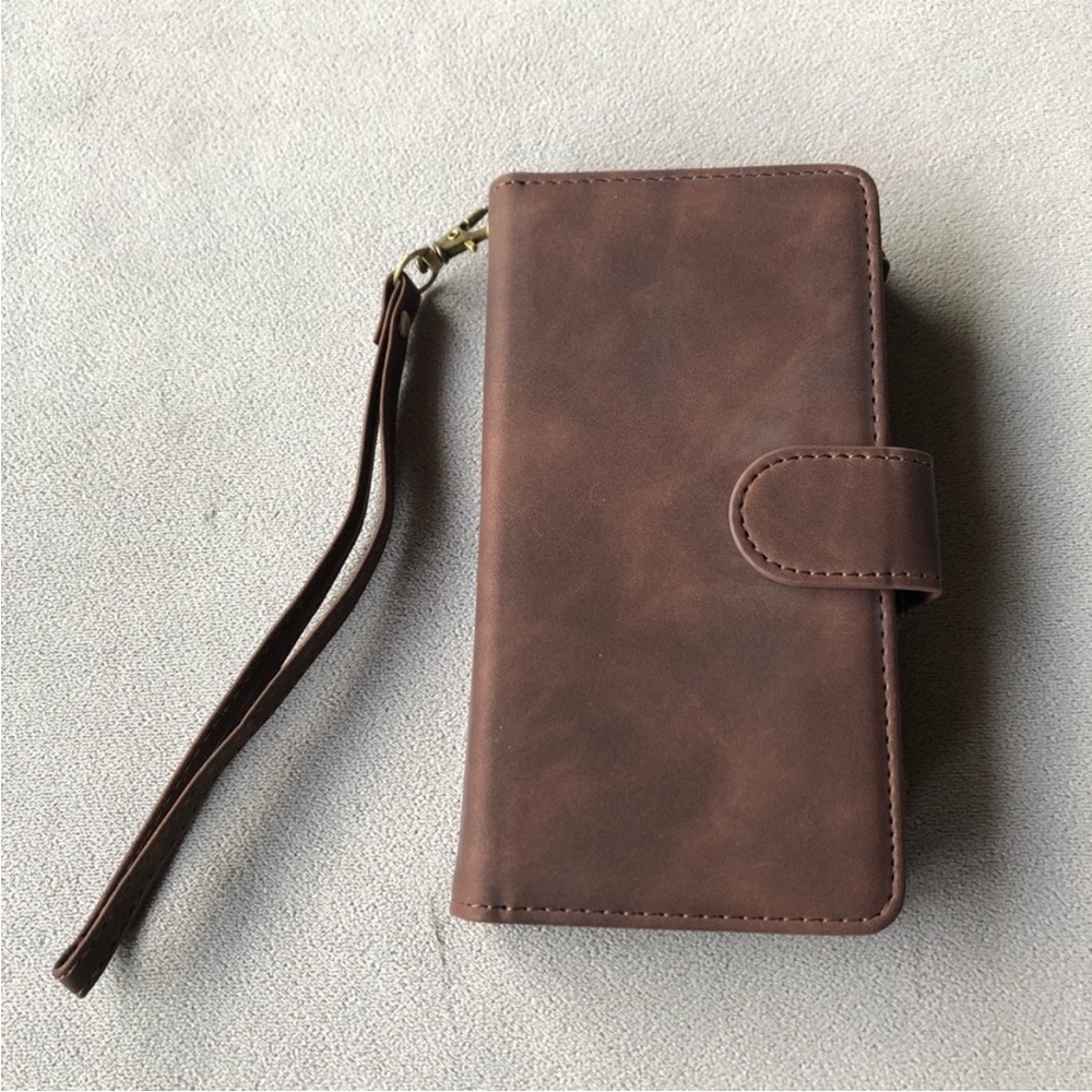 iPhone 11 Pro ~ Leather Wallet Phone Case ~ Brown ~ Brand New!